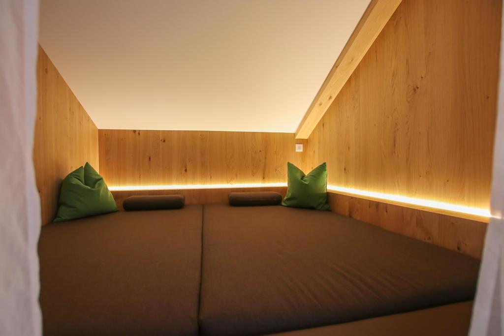 Hotel - Wirts'Haus "Zum Schweizer" โลเฟอร์ ภายนอก รูปภาพ